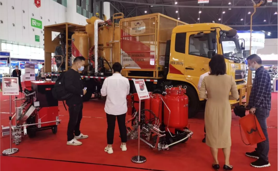 展會(huì)首日秀，行業(yè)謀新篇——2021亞洲交通技術(shù)與工程設(shè)施展覽會(huì)天途路業(yè)展臺(tái)首日盛況概覽